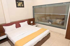 Hotel M port